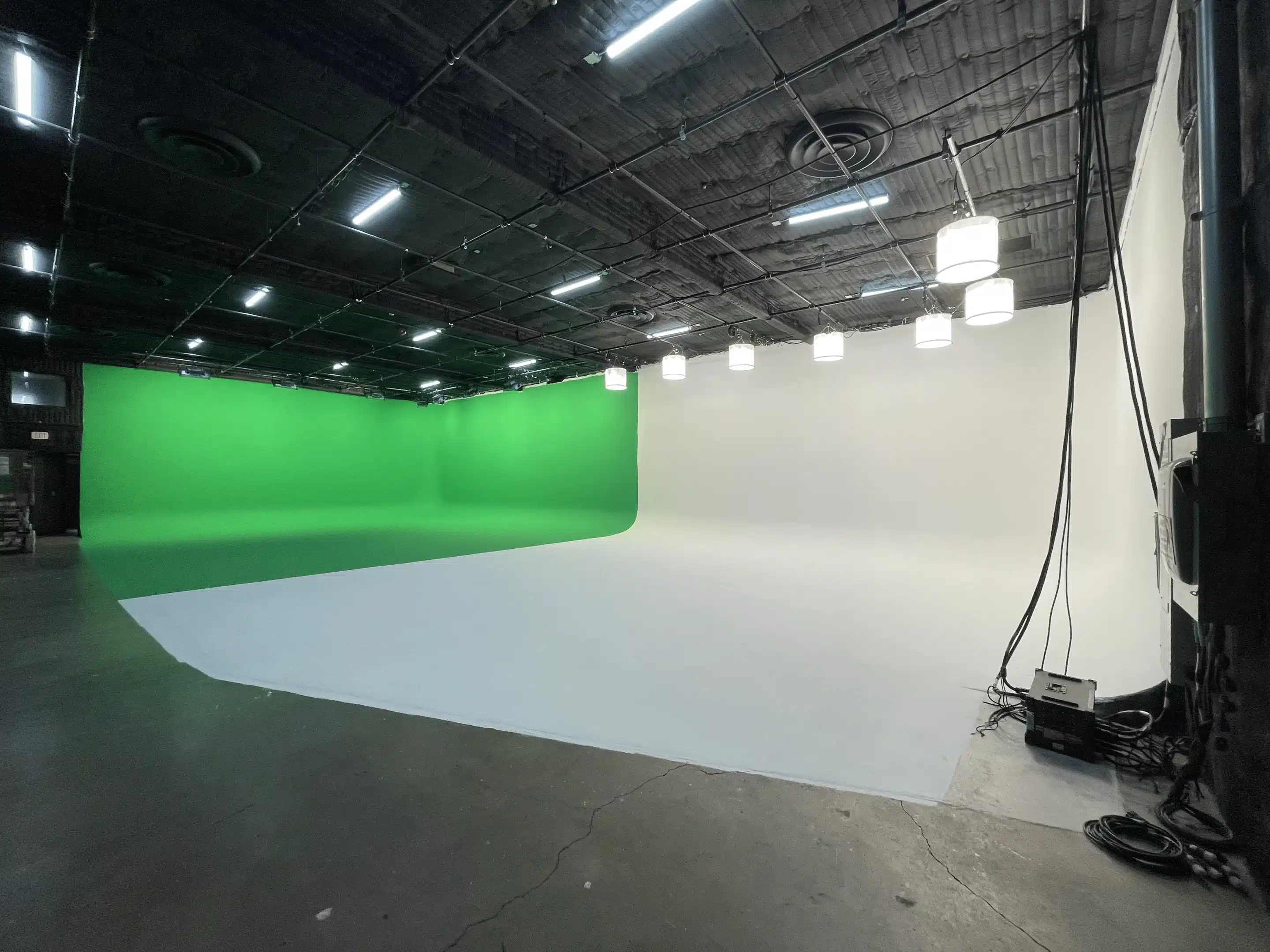 Soundstage Windows View